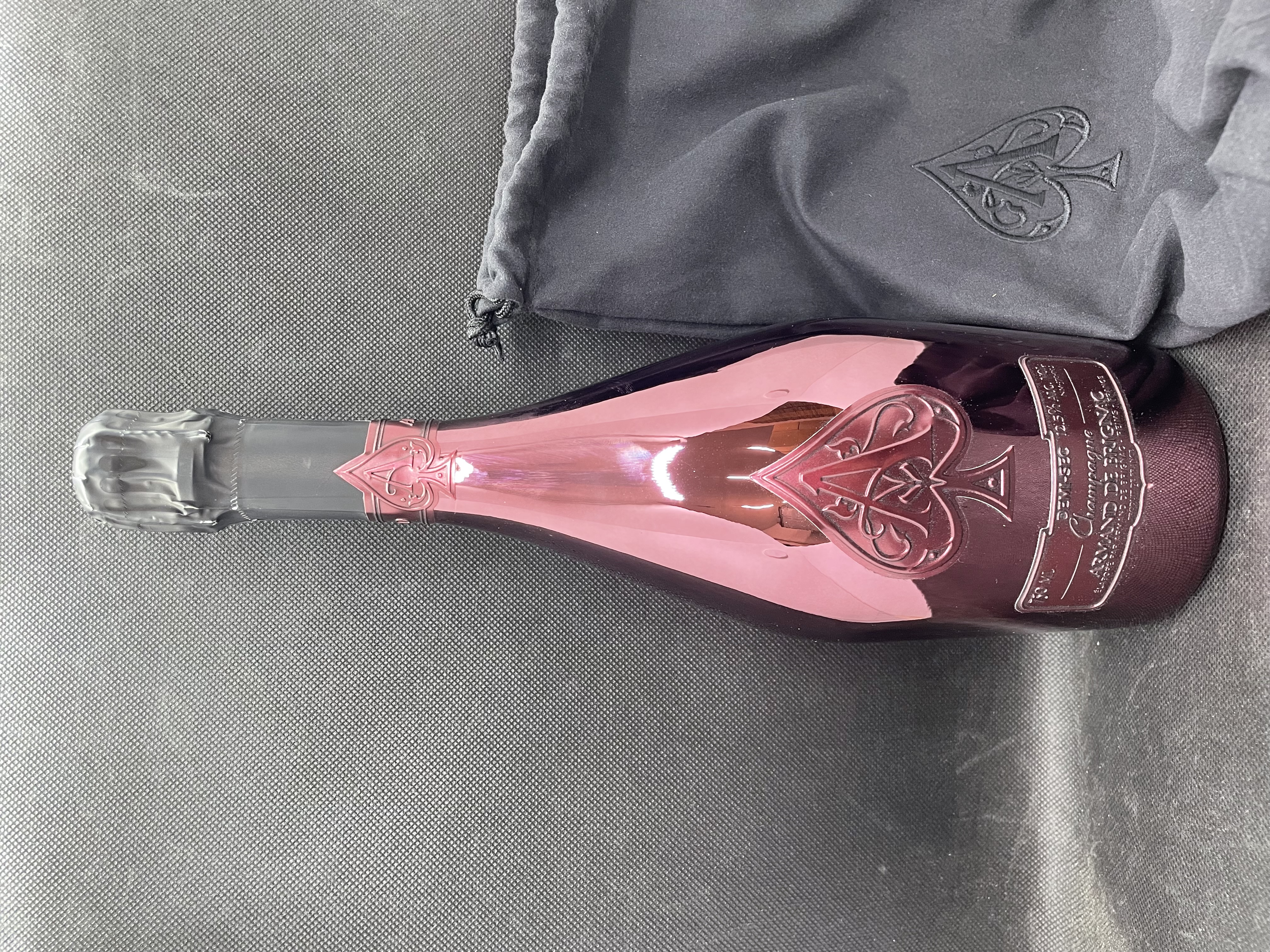 アルマンド ドゥミセック レッド 12.5% 750ml